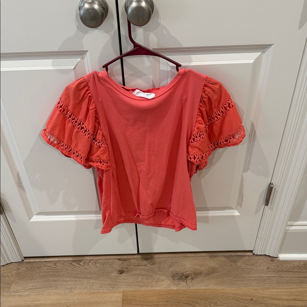 Coral Women's Top with Lace Sleeves